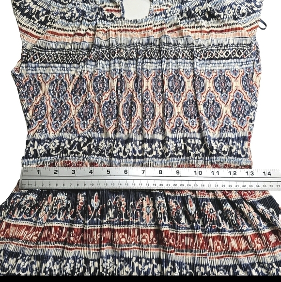 Women's LC Lauren Conrad Abstract Stripe Pleated Shift Dress - Picture 9 of 14